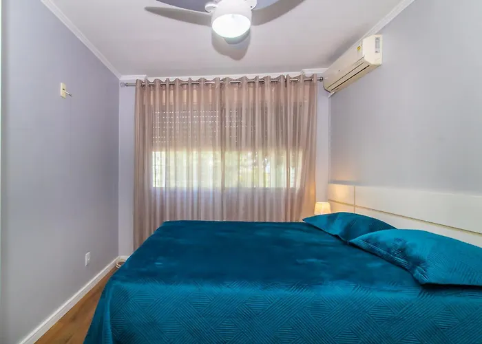 Apto 2 Dorm Próximo Consulado Americano, Fiergs, C0mpleto E Garagem Apartamento Porto Alegre